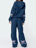 Ensemble de sweat à capuche et pantalon oversize pour femmes à imprimé coquette avec détails ruban