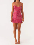 Robe dos nu brodée de sequins pour femmes