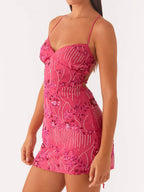 Robe dos nu brodée de sequins pour femmes